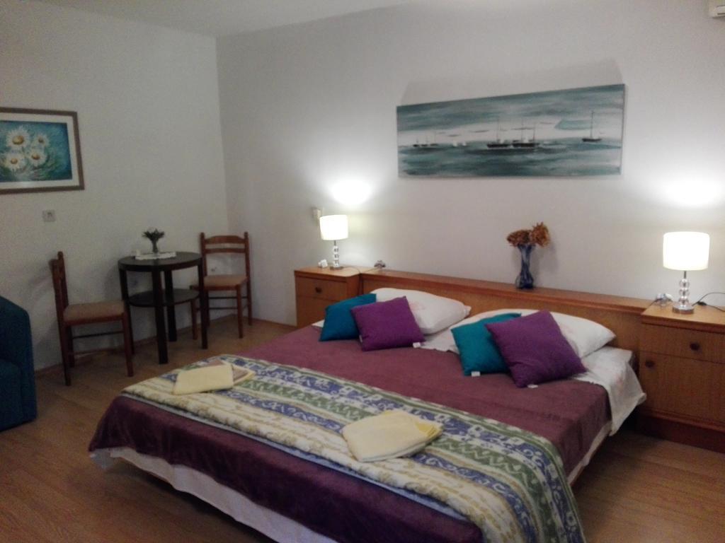 Apartman Drazin Kaštela Exterior foto